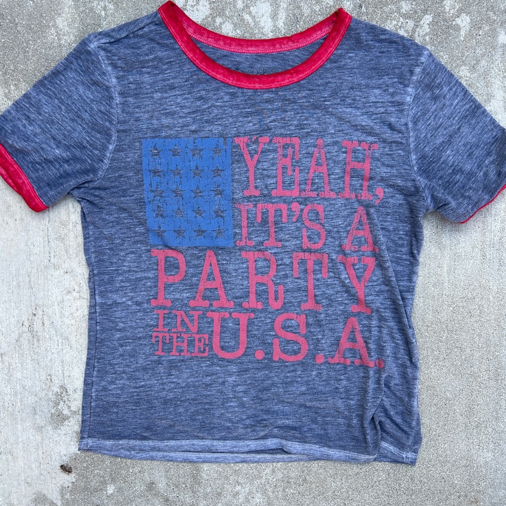 Party in the USA Tshirt L